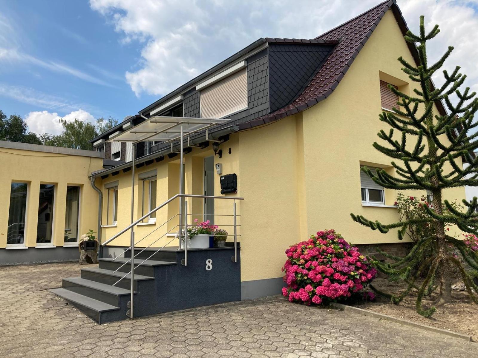 Zentrales Modernes Apartment, Naehe Zoo Und Stadion Дортмунд Экстерьер фото